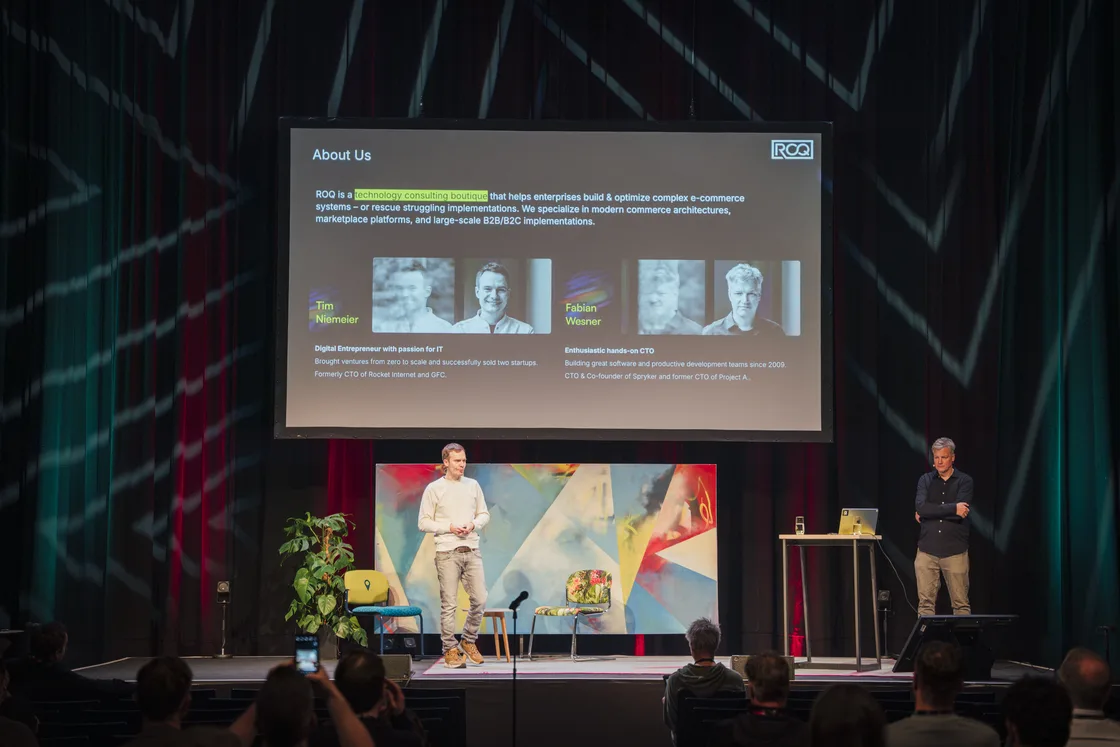 Tim on stage at Digitale Leute conference